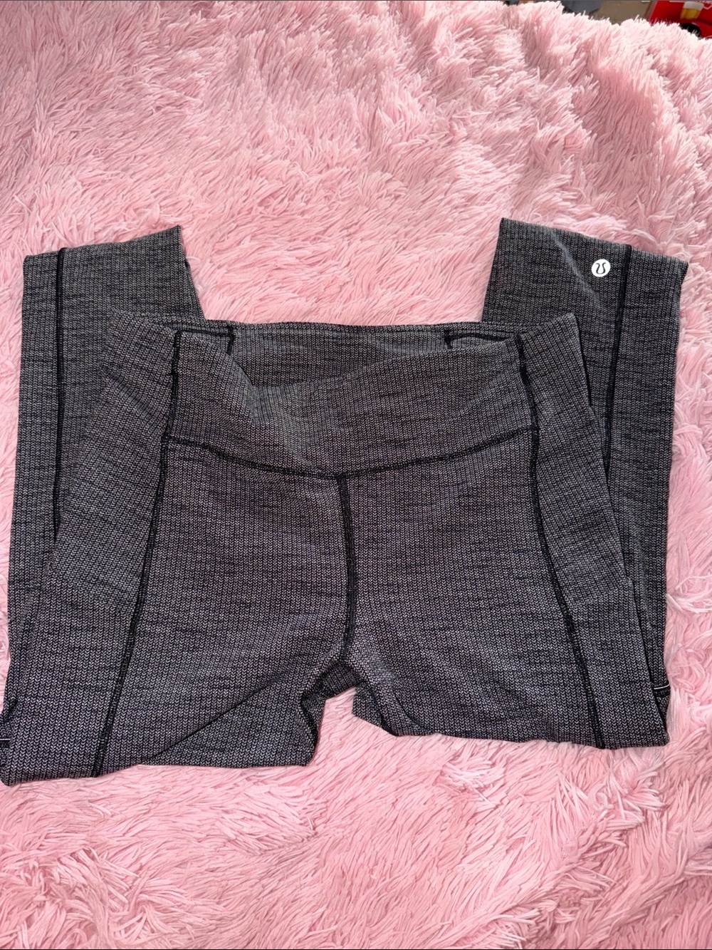 lululemon athletica women’s Charcoal Gray Athletic Leggings